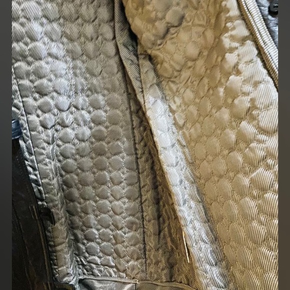 Danier long Leather Jacket with quilted lining - Picture 8 of 9